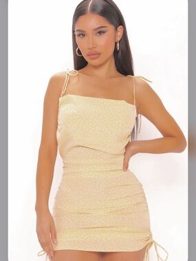 FASHION NOVA Yellow White Polka Dot Ruched Mini Dress - Size: Small - NWT